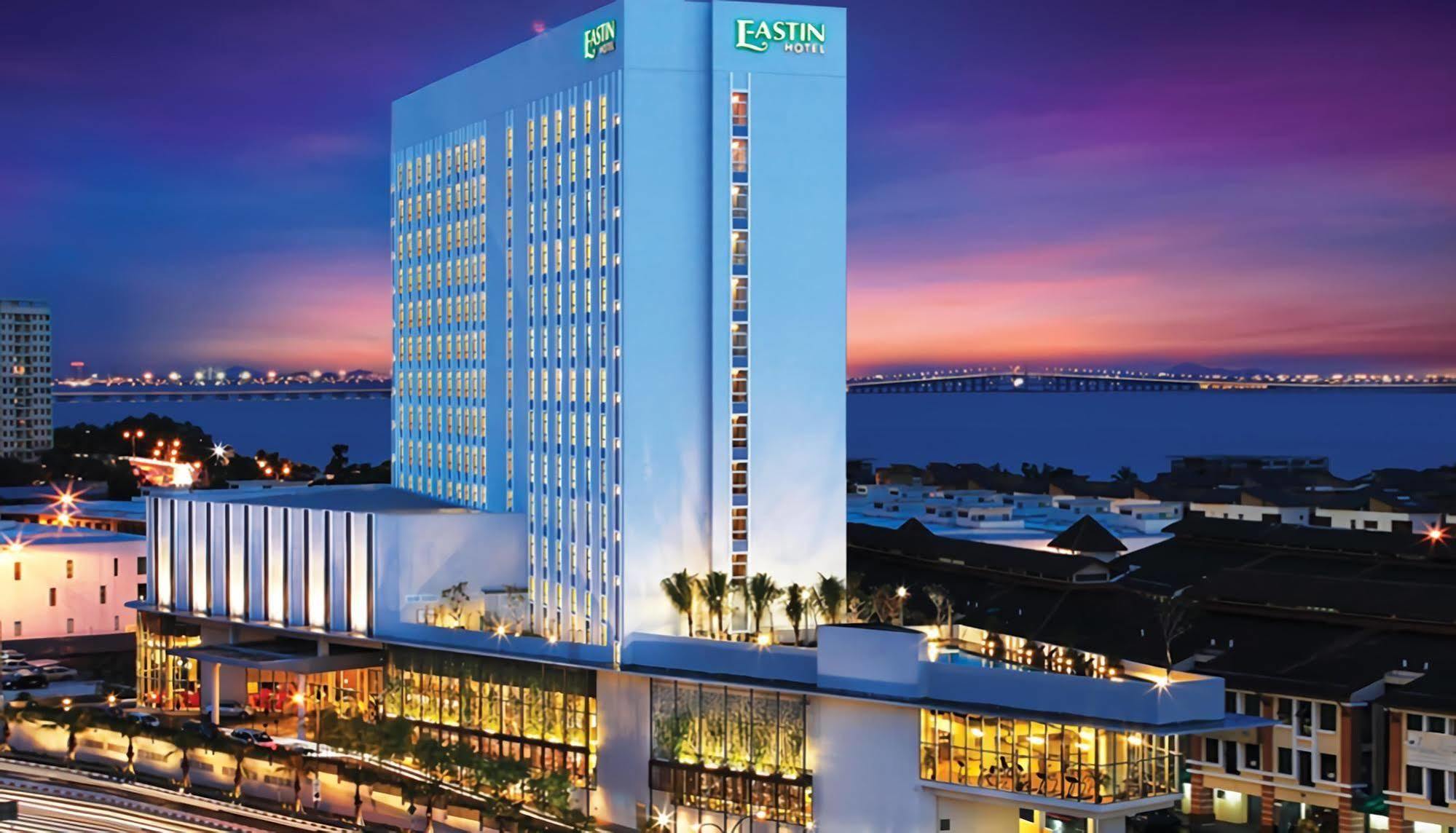 Eastin Hotel Penang Sungai Dua Bukit Екстер'єр фото